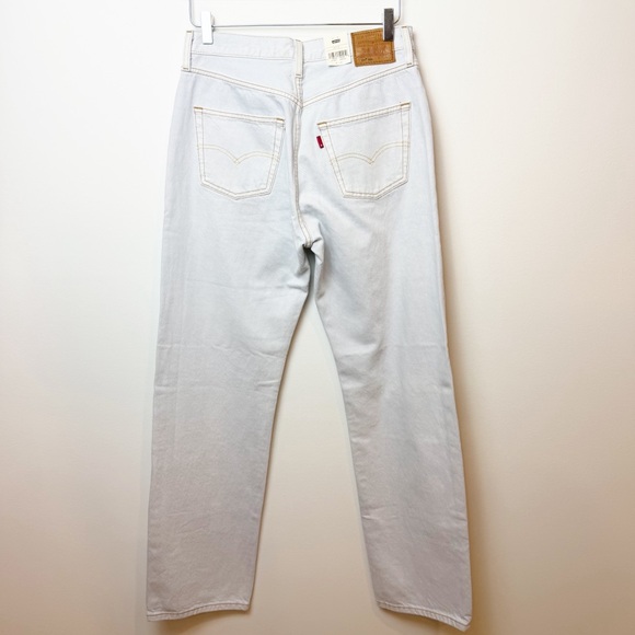 Levi's | 501® '90s Light Wash High Rise Classic Denim Jeans in Left Out NWT - Picture 7 of 12